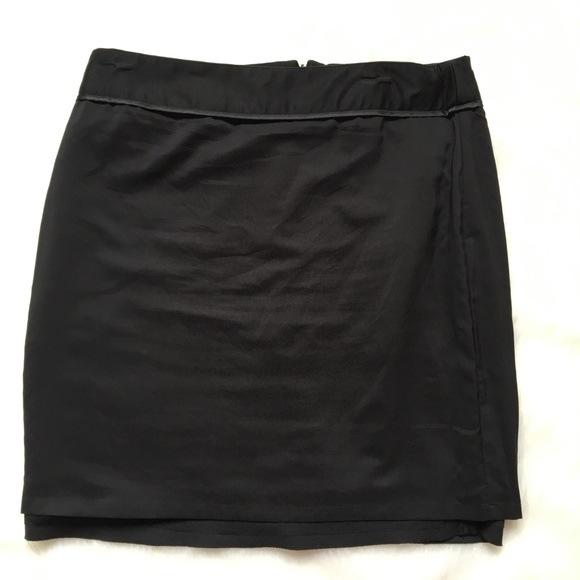 WHBM Layered Ruffle Pencil Skirt Size 8 - Picture 5 of 10